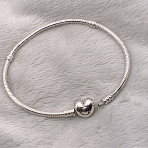 Pandora Moments Heart Clasp Bracelet